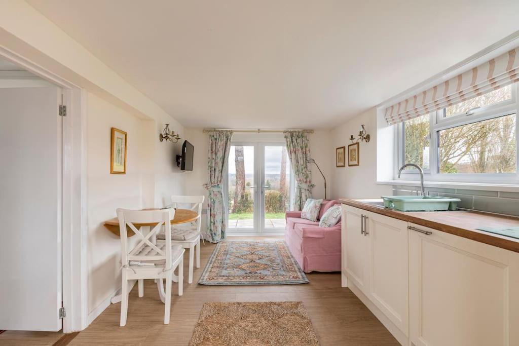 Oak Tree Cottage Uckfield Exterior foto